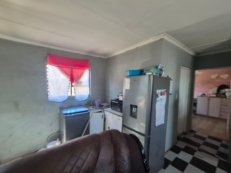 2 Bedroom Property for Sale in Govan Mbeki Eastern Cape